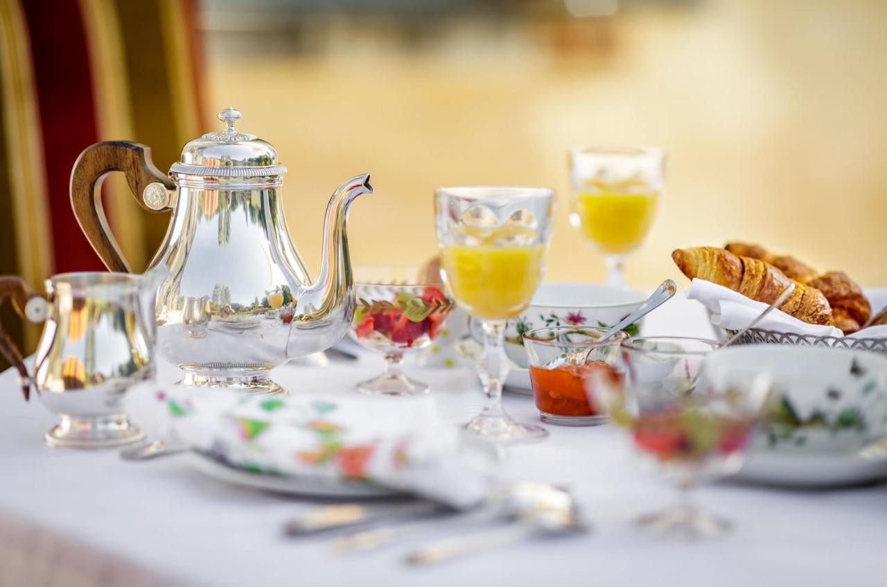 Manoir De Bel Ebat Hotell Crossac Eksteriør bilde